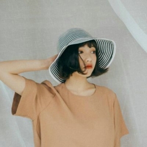 我不是离不开你，而是不想离开  娇羞可爱小家碧玉唯美女生头像