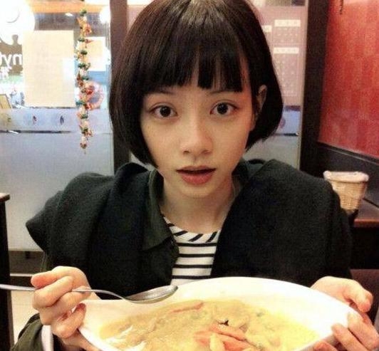今年最流行的发型是什么？中短发占主导地位