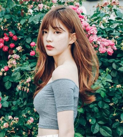 16款流行的气质淑女发型 扎起来披着都好看