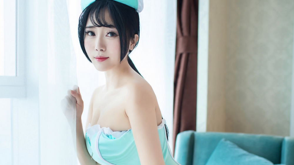 清纯美女可爱俏皮写真高清桌面壁纸