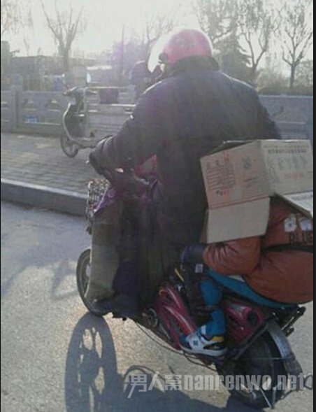 还能不能让人好好吃烤肉了 要流鼻血了……