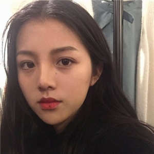 阳光个性唯美清新美少女微信头像