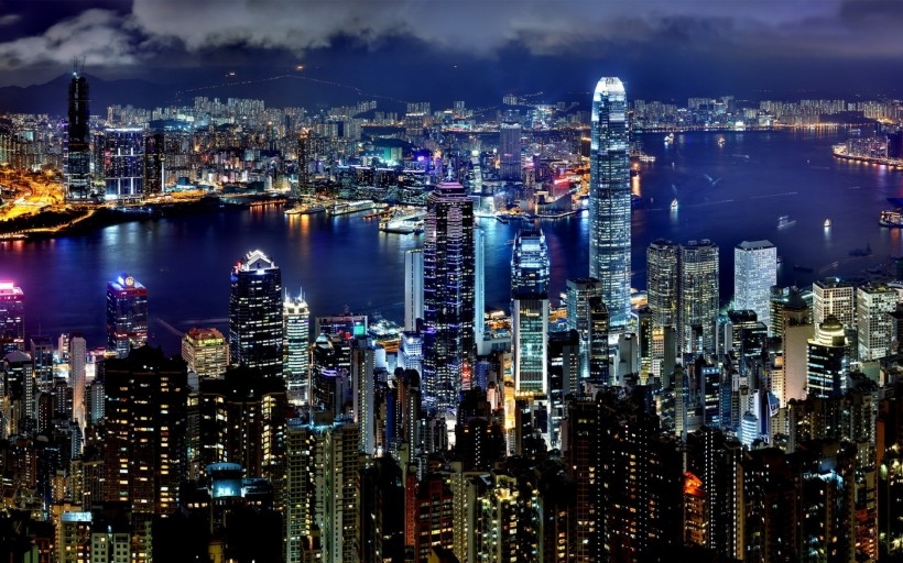 香港维多利亚港唯美夜景桌面壁纸