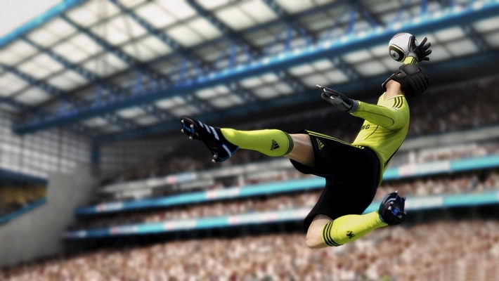 足球游戏FIFA 14游戏宽屏壁纸