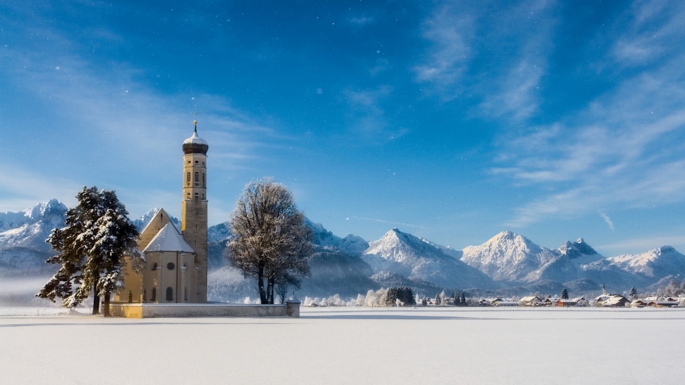 阿尔卑斯山美丽的雪景教堂风景壁纸