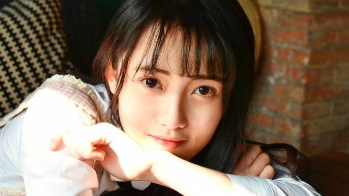 文艺美女写真电脑壁纸