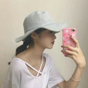 不露脸的个性低调女孩唯美头像