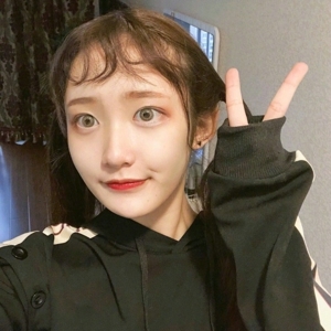 唯美气质意境可爱女生头像