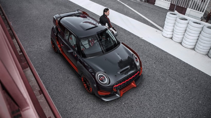 2017迷你Mini John Cooper Works GP Concept桌面壁纸