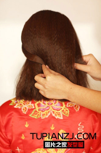 中式新娘发型怎么扎 九步轻松搞定古典新娘发型