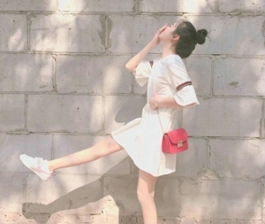 温柔大方可爱迷人唯美小女生头像