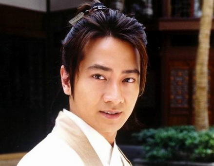 明星孙耀威陈美诗婚礼甜蜜图片 孙耀威陈美诗将于教堂办婚礼