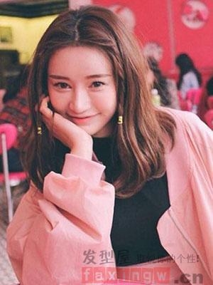 冬季约会时尚发型 好看又不繁琐喜欢的妹子试试看