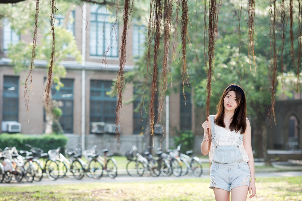 台湾美女大学生孙兹清纯校花高清电脑桌面壁纸