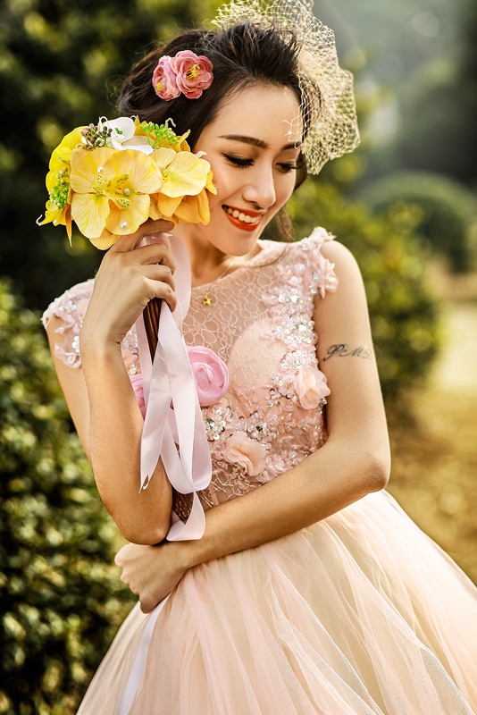 绽放的幸福 婚纱照