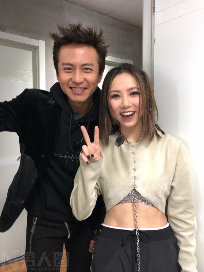 邓超的生日是几月几日 邓超的生日