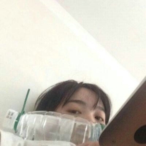 不露脸的个性低调女孩唯美头像