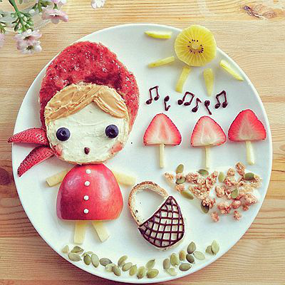 餐盘上の童趣