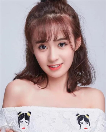 2018年流行lob短发 最新女生短发lob头