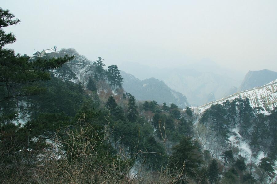 华山南峰图片  射雕英雄传之华山论剑在哪里？