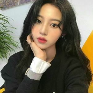 气质文艺女生微信qq头像