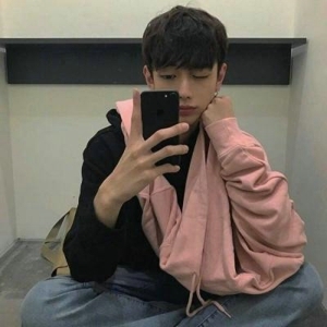 有点拽的帅气男生微信头像图片
