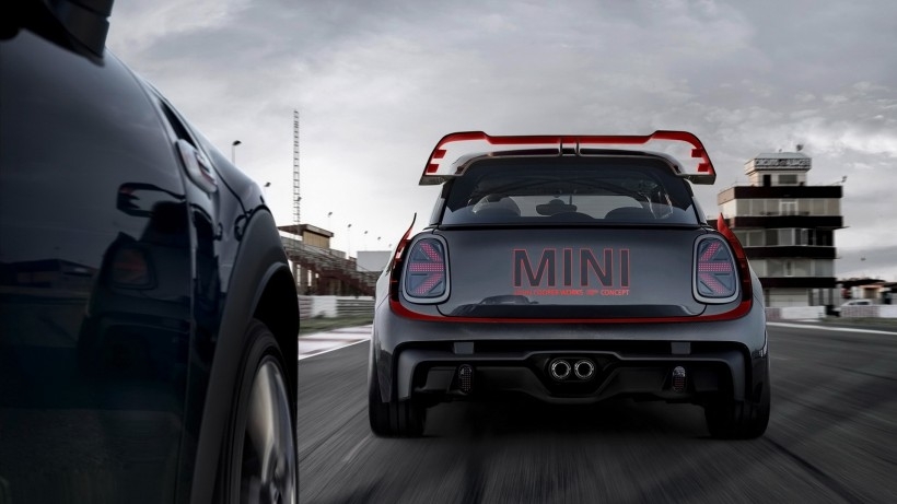 2017迷你Mini John Cooper Works GP Concept桌面壁纸