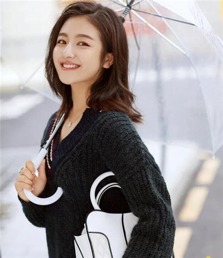 2018年流行lob短发 最新女生短发lob头