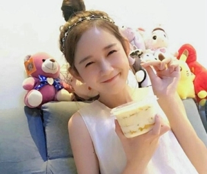 温柔大方可爱迷人唯美小女生头像