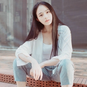 笑容甜美可爱大方唯美清纯女生头像