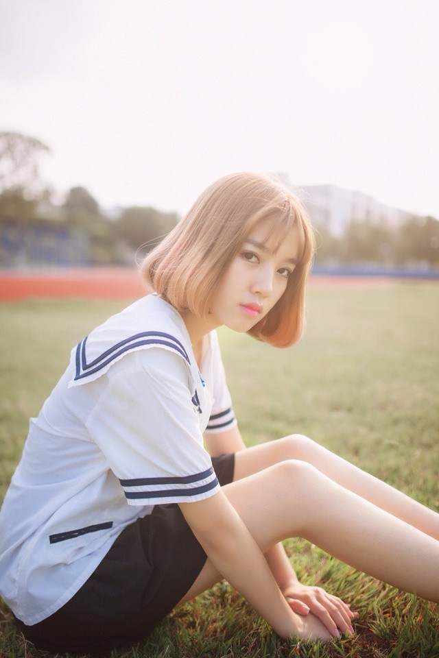 韩系短发篮球美女高清手机桌面壁纸下载