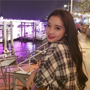 唯美气质长发美女侧面头像大全