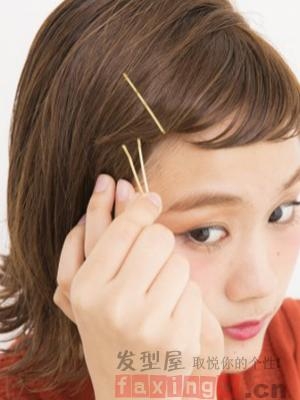 如何打理短发简单好看 发卡搭配更好看