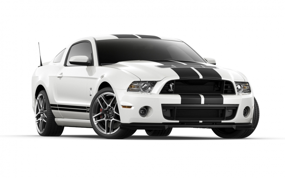 2014年福特野马Shelby GT500汽车桌面壁纸