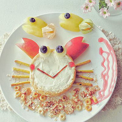 餐盘上の童趣