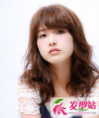 大学女生适合lob吗？好看的lob染发卷发都在这里