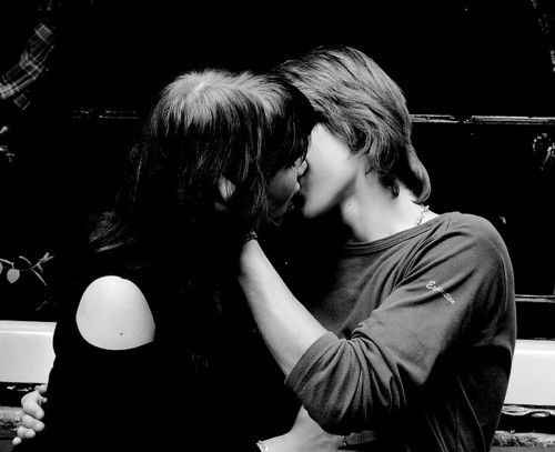 wanan kiss you