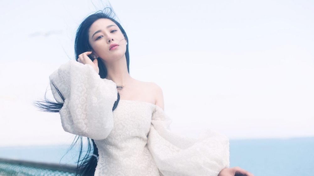 性感清纯诱惑美女高清桌面壁纸