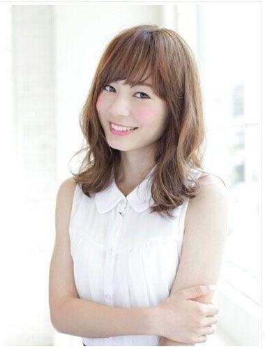 大脸女生弄什么刘海好看？12款精致瘦脸发型推荐