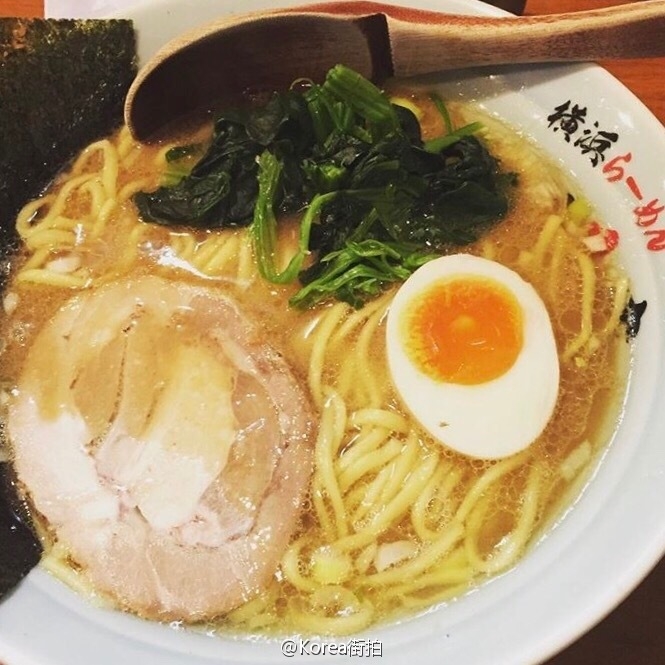 日式拉面  *