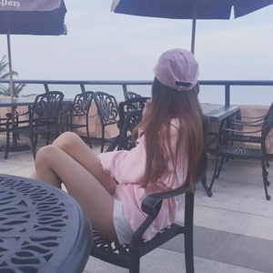 完美无暇楚楚动人小女生头像
