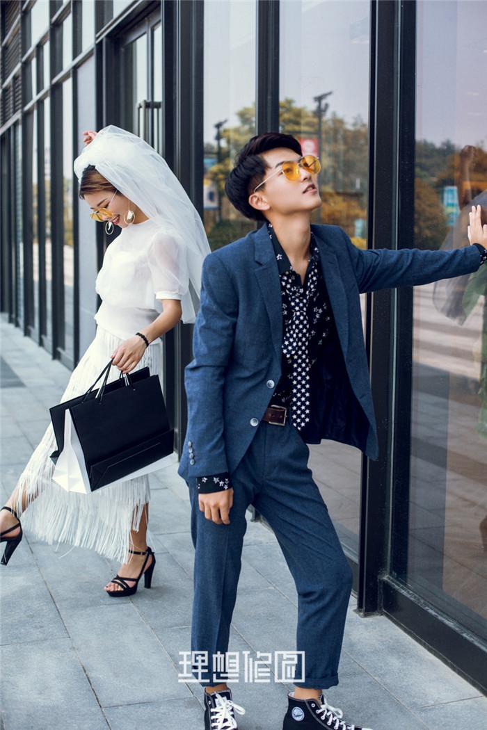去shopping 婚纱照