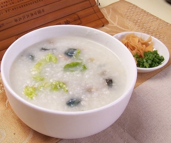 水能载舟也能煮粥 美味粥食温暖你
