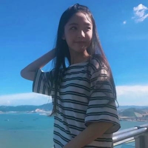 俏皮可爱闺蜜微信美女头像