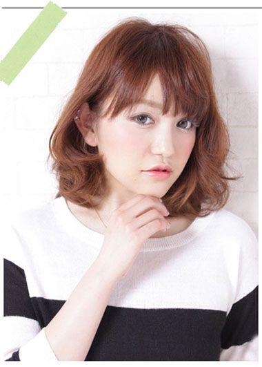 大脸女生弄什么刘海好看？12款精致瘦脸发型推荐