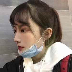 小家碧玉清纯温柔女生头像