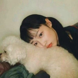 唯美气质成熟魅力女生qq头像