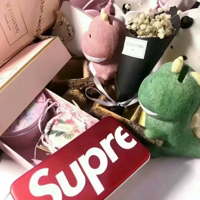 如果你乖一点 我就越过千万里去拥抱你