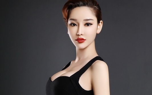 性感超短裙美女win8壁纸