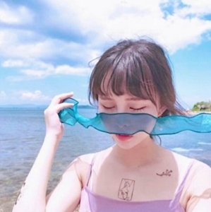 小家碧玉清纯温柔女生头像